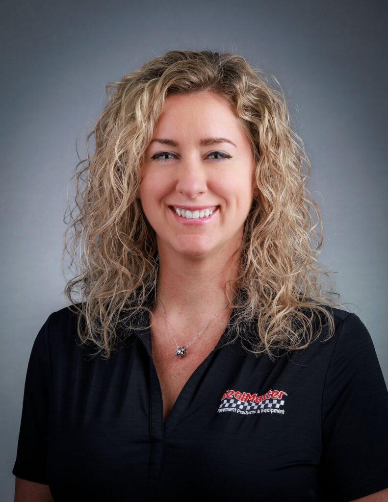 Angela Denison headshot